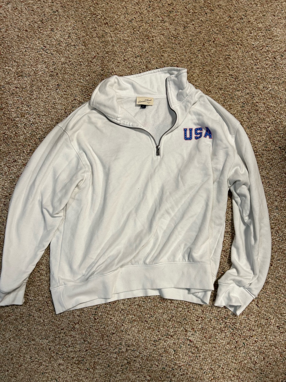 Universal Thread White Half-Zip Sweatshirt with USA Patch